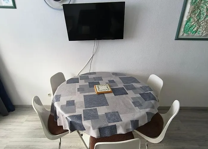 30m2 Pour 4 Pers Avec Canape-lit Et Lit Superpose لا مونجي