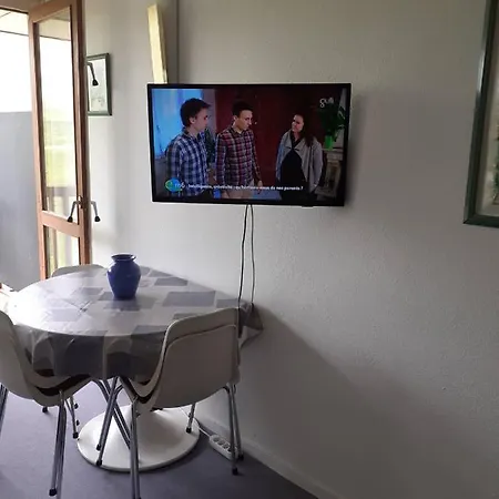 30m2 Pour 4 Pers Avec Canape-lit Et Lit Superpose